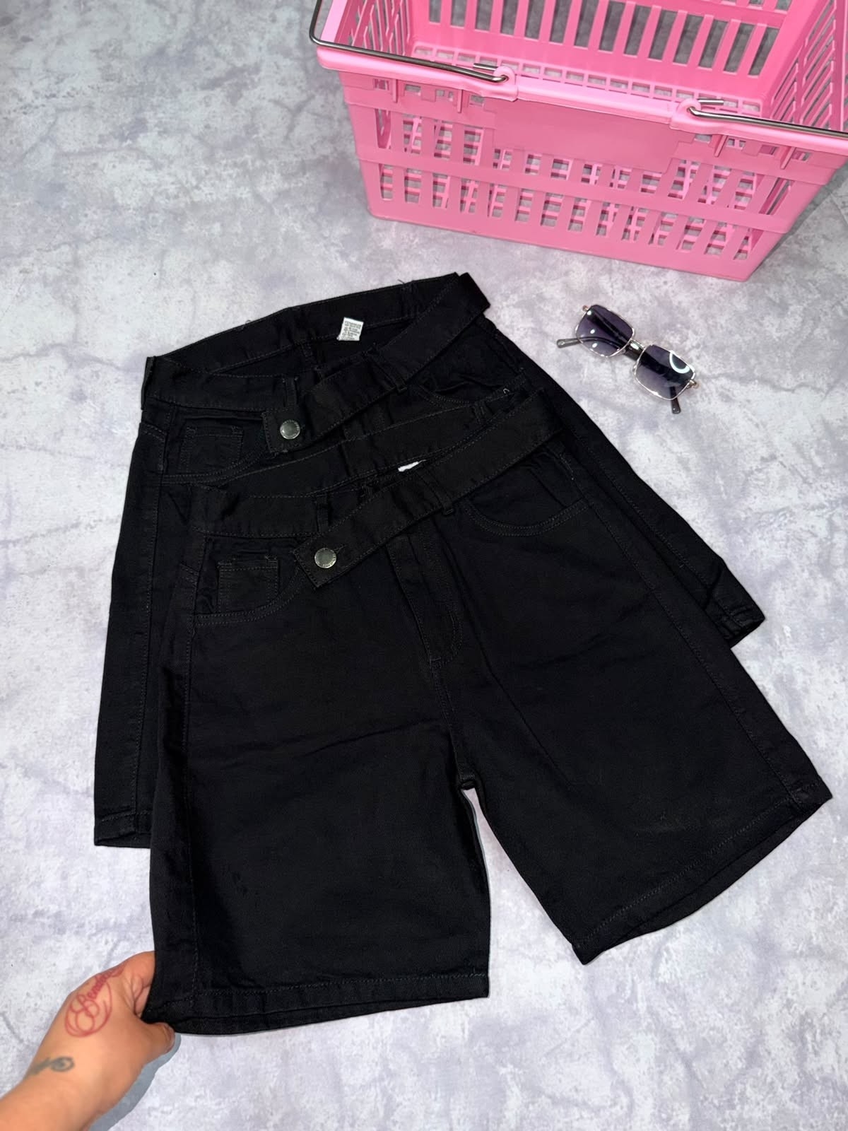 Bermuda Black - Imagen 3