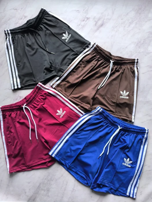 Short Adidasss