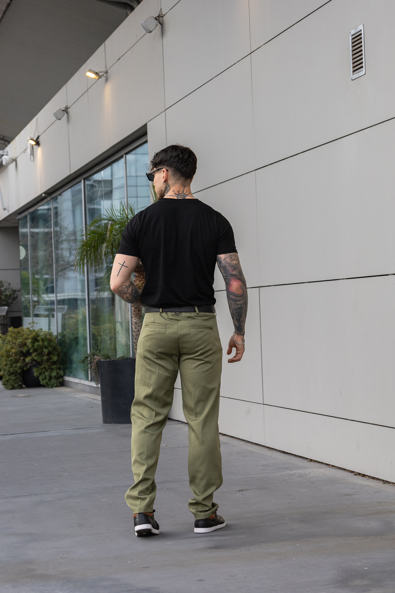Pantalon Sastrero Corte Chino - IMG_9256.jpg