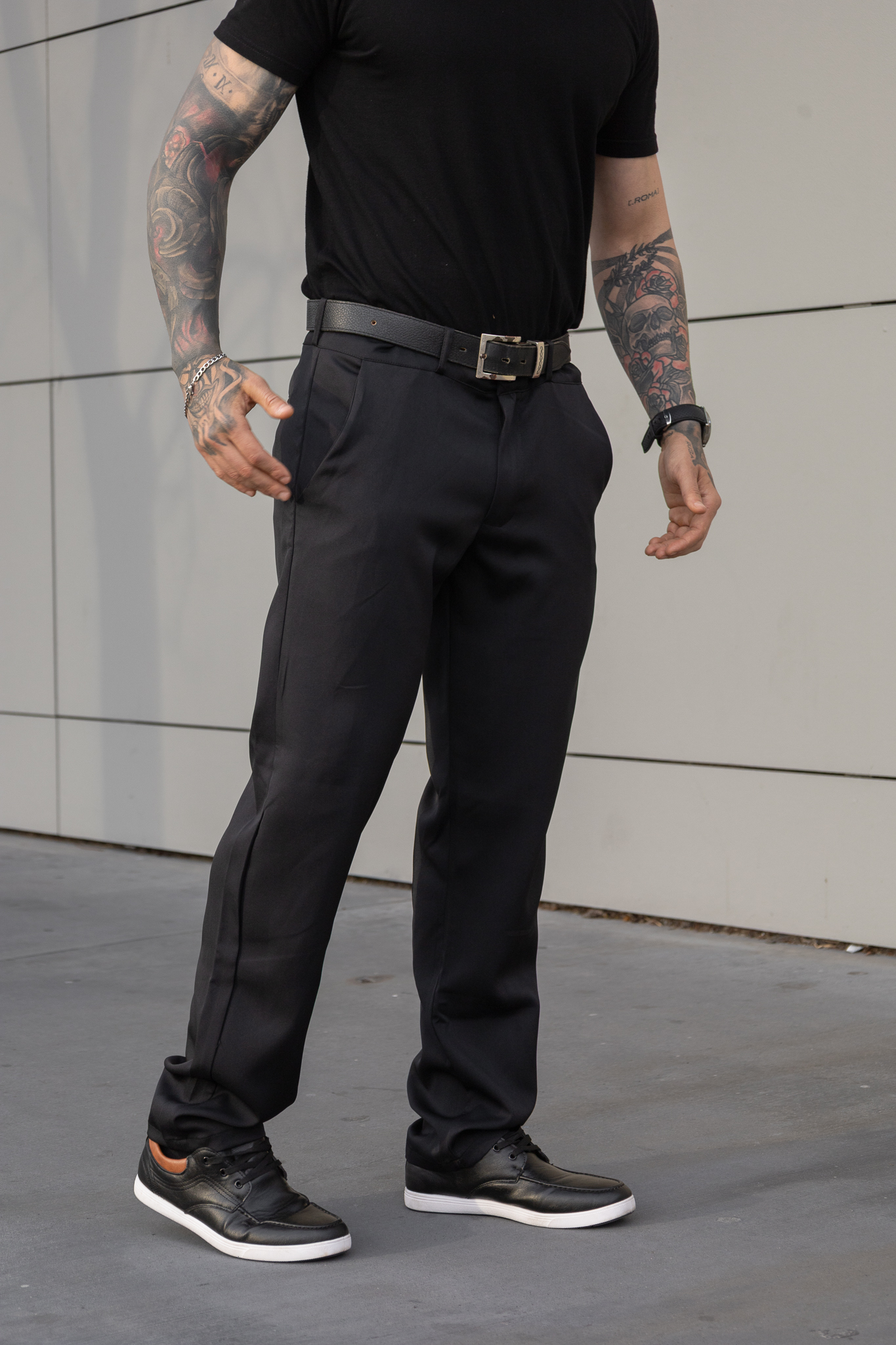 Pantalon Sastrero Corte Chino - IMG_9284.jpg