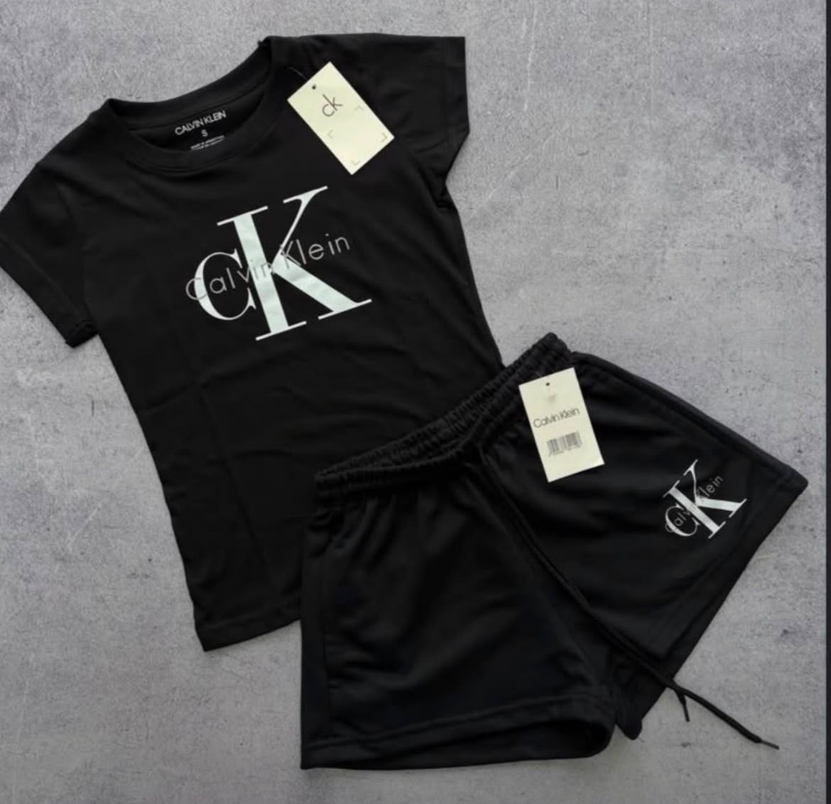 Conjunto Calvin - Imagen 2