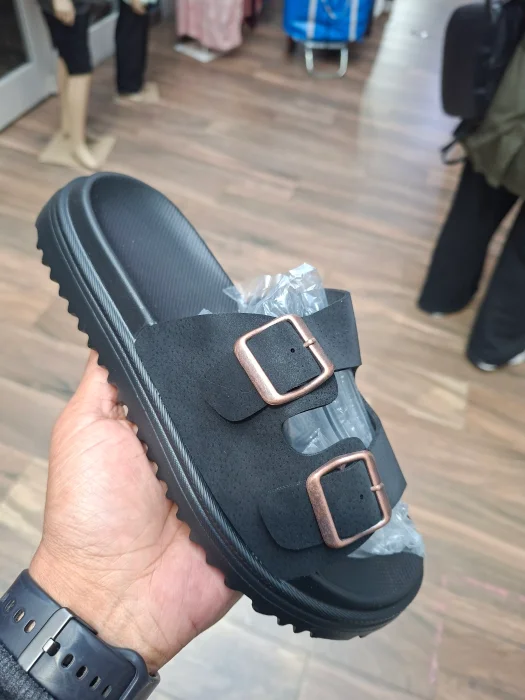 Sandalias Doble Hebilla