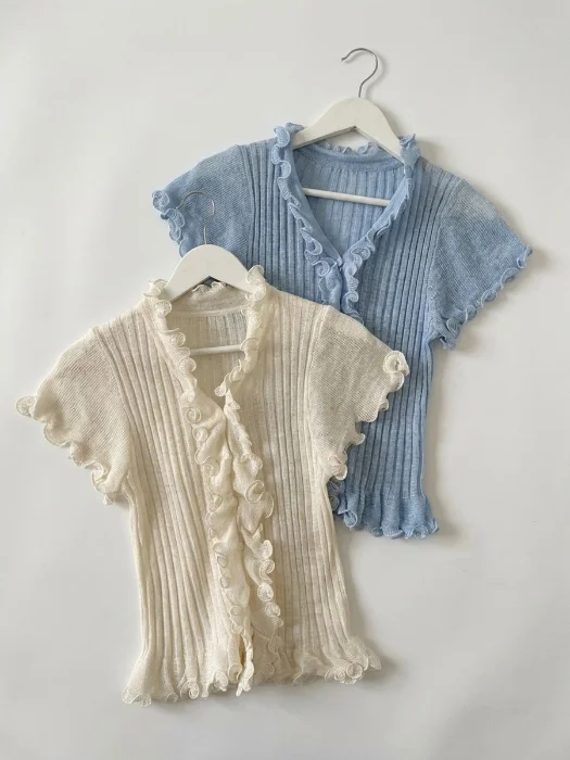 Blusa Tejida Hilo con Volados y Botones Importada