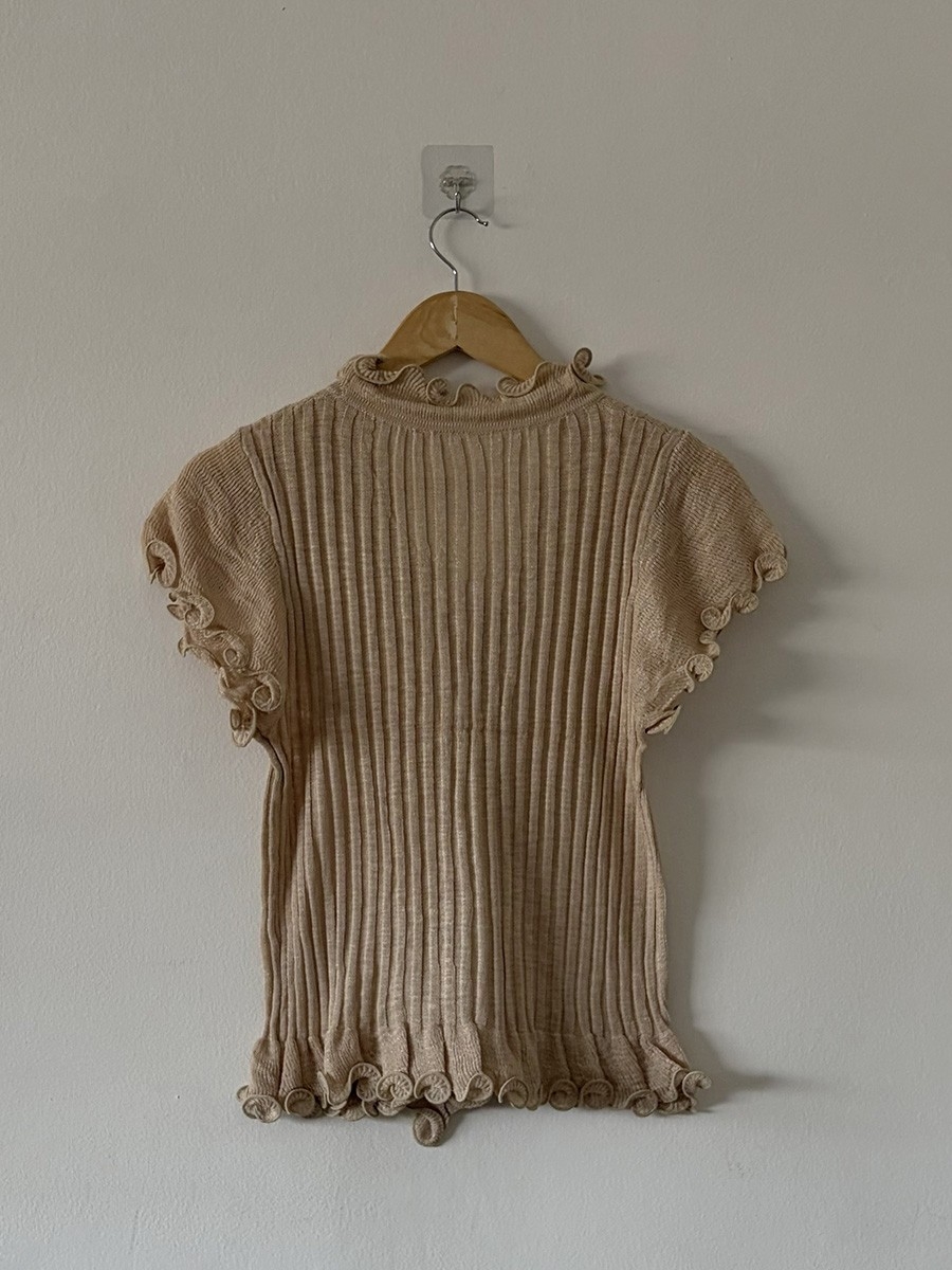 Blusa Tejida Hilo con Volados y Botones Importada - Imagen 3