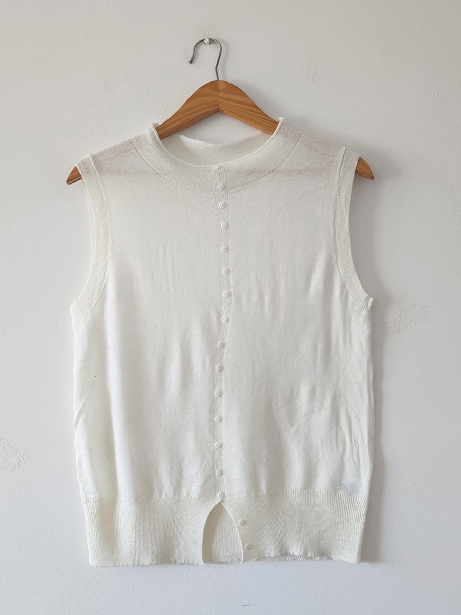 Musculosa con Botones Tejida Hilo Importada - Imagen 2