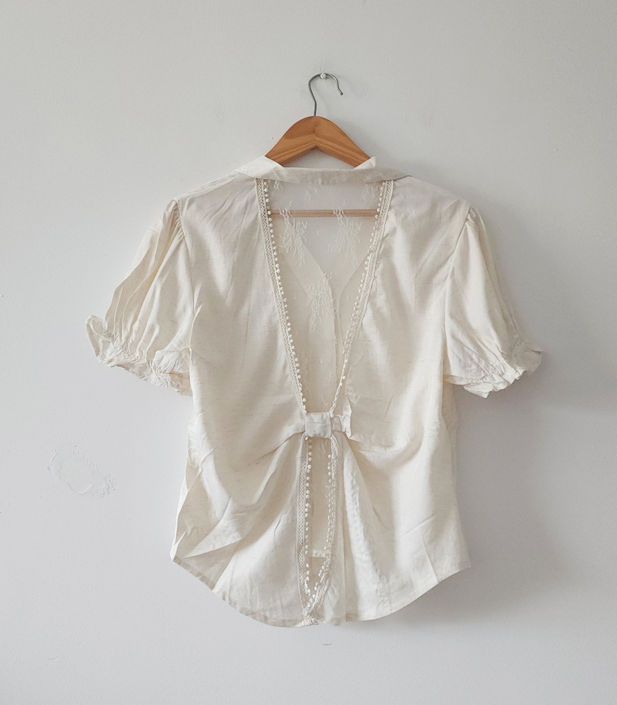 Blusa Manga Corta Espalda Encaje Moño Importada - Imagen 2