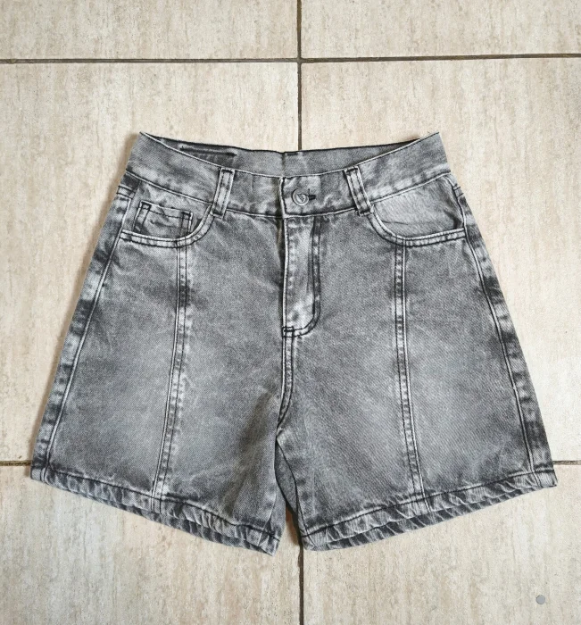 Short Jean Nena