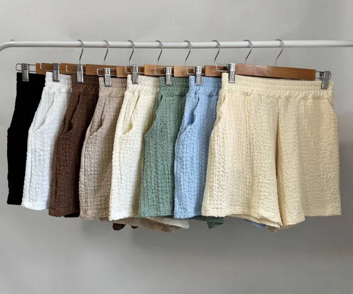 Short Brucelas
