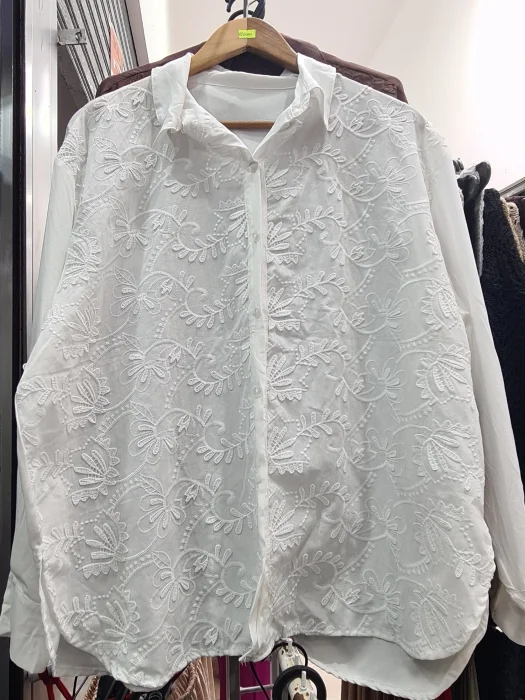 Camisas Bordadas