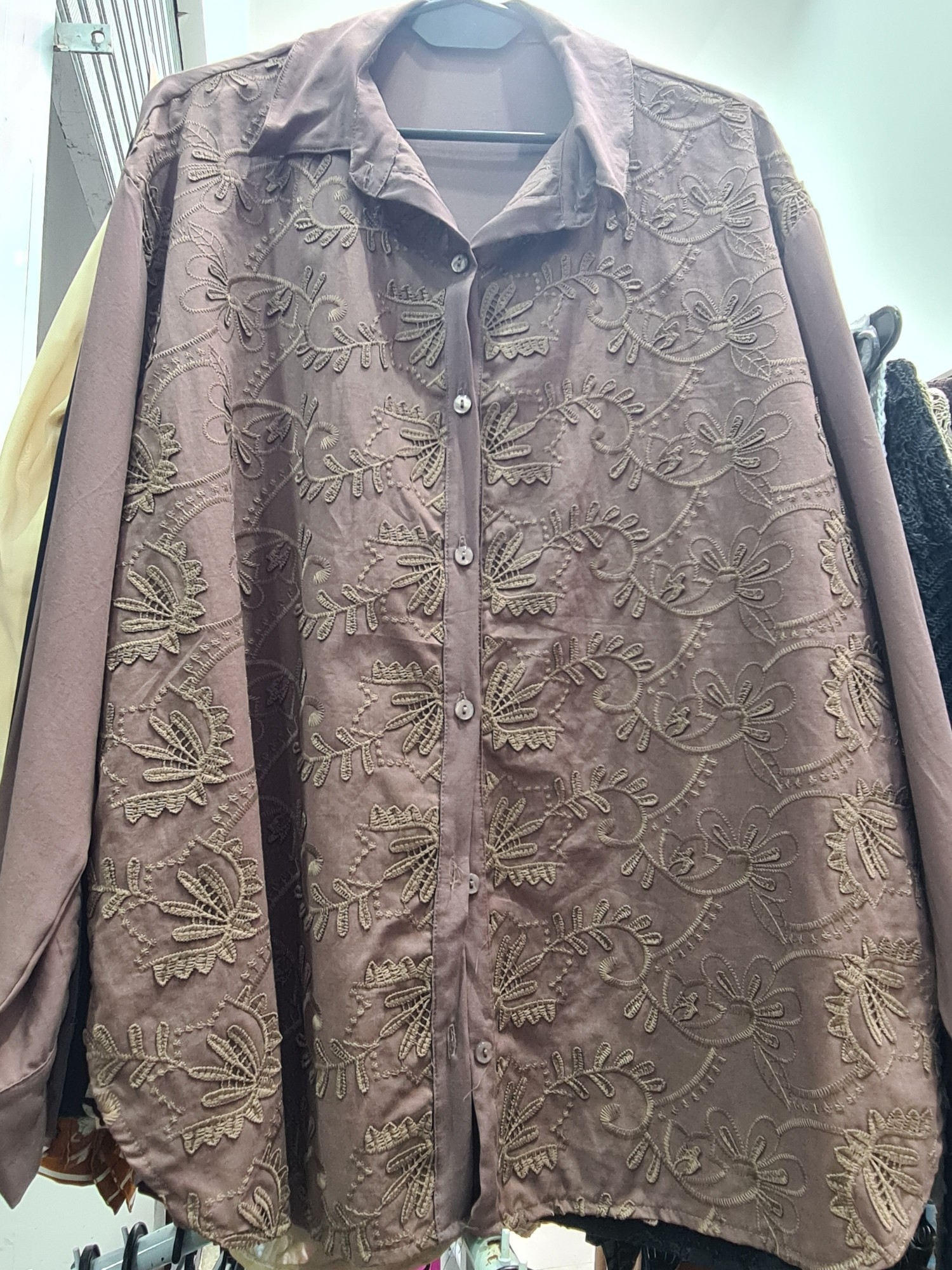 Camisas Bordadas - Imagen 2