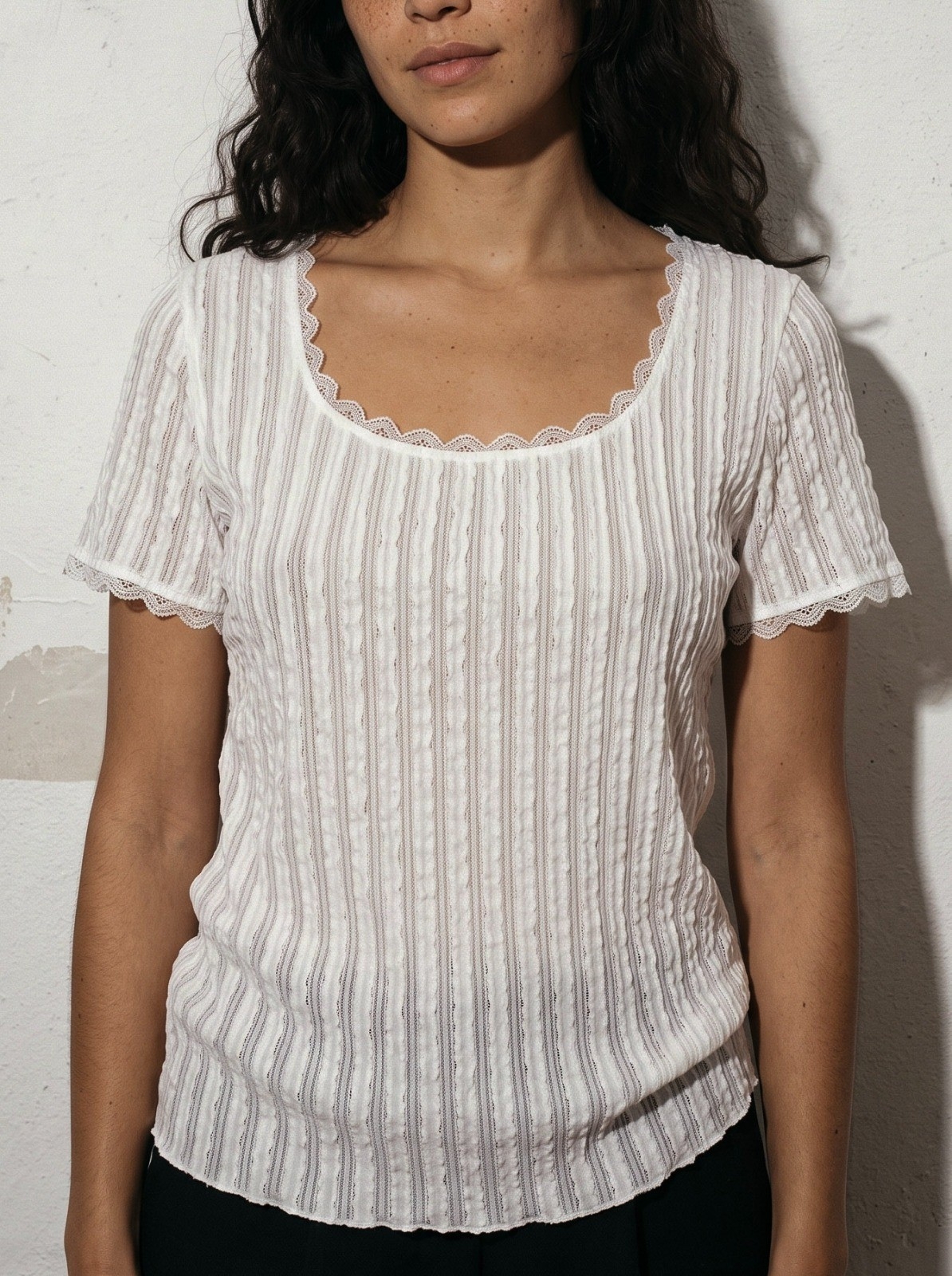 Remera Cuello Cuadrado - Imagen 2