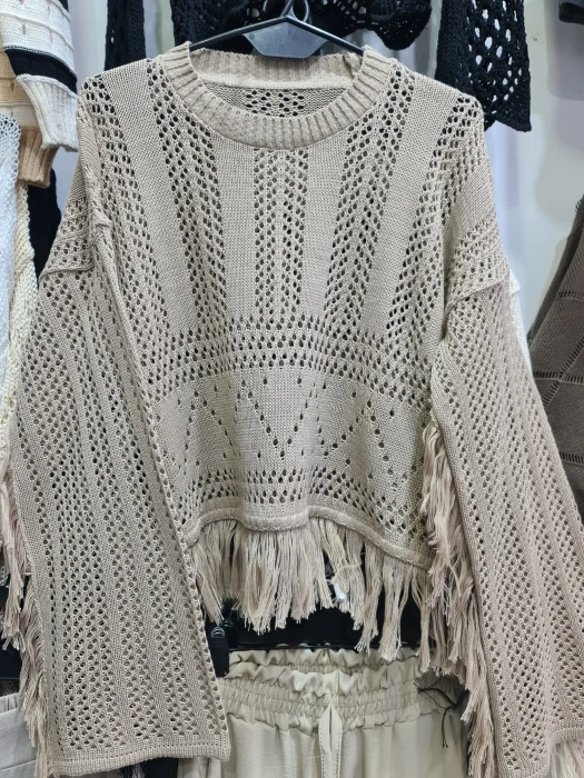Sweater Calado de Hilo con Flecos