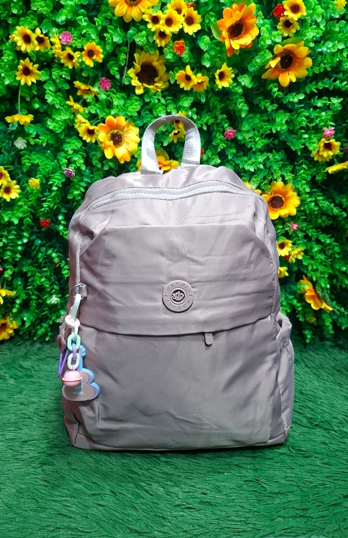 Mochila para Damas Impermeable y Reforzada Excelente Calidad - Imagen 1