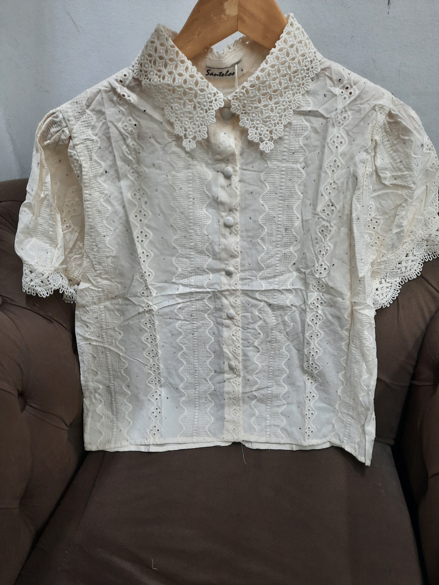 Camisa Broderie con Brillo _ Santelón - Imagen 2