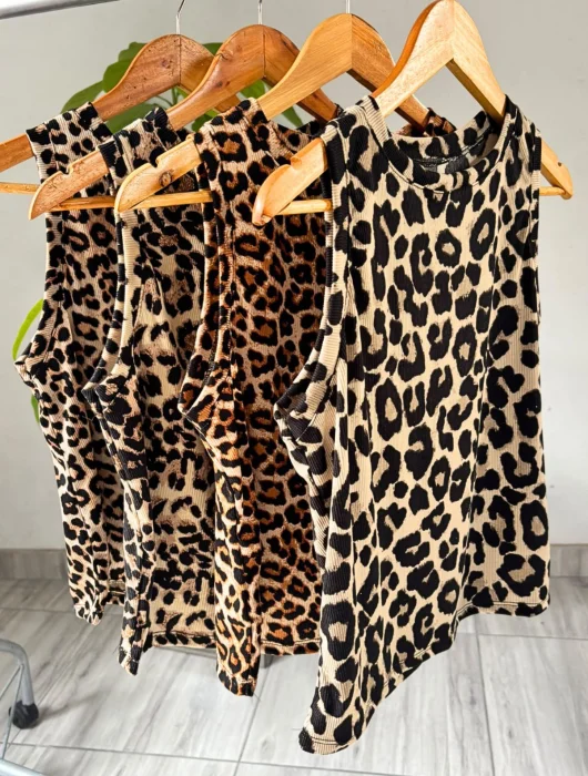 Musculosa Grande Animal Print