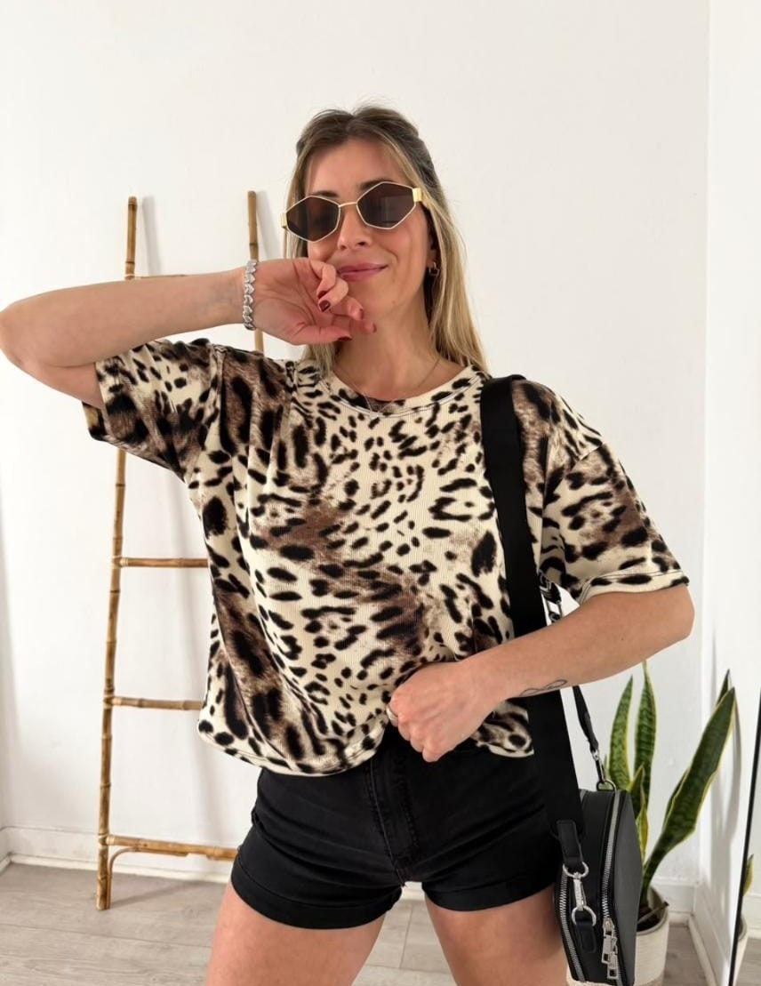 Remera Animal Print - Imagen 2