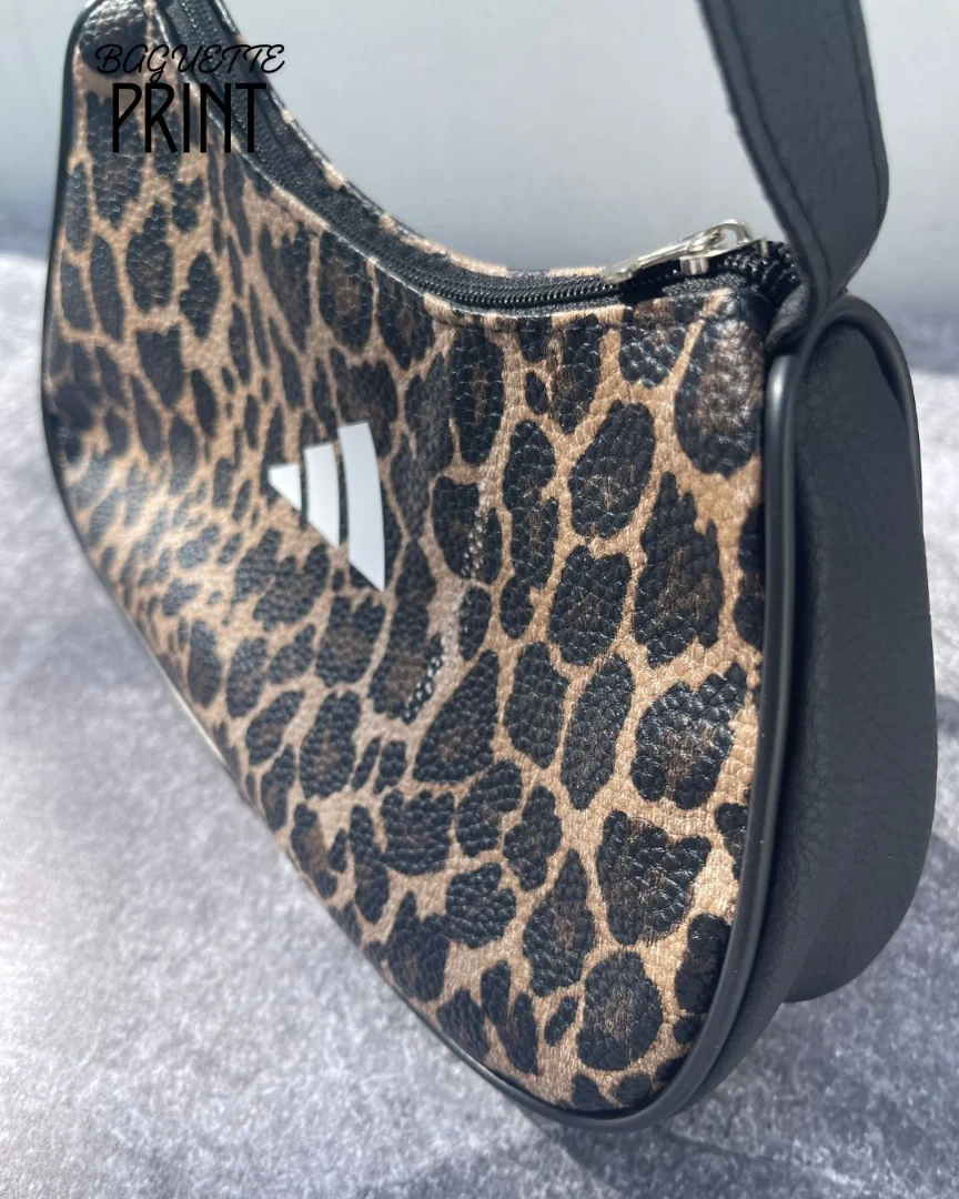 Cartera Adi Baguette Print - Baguette%20Print%20(3).jpg