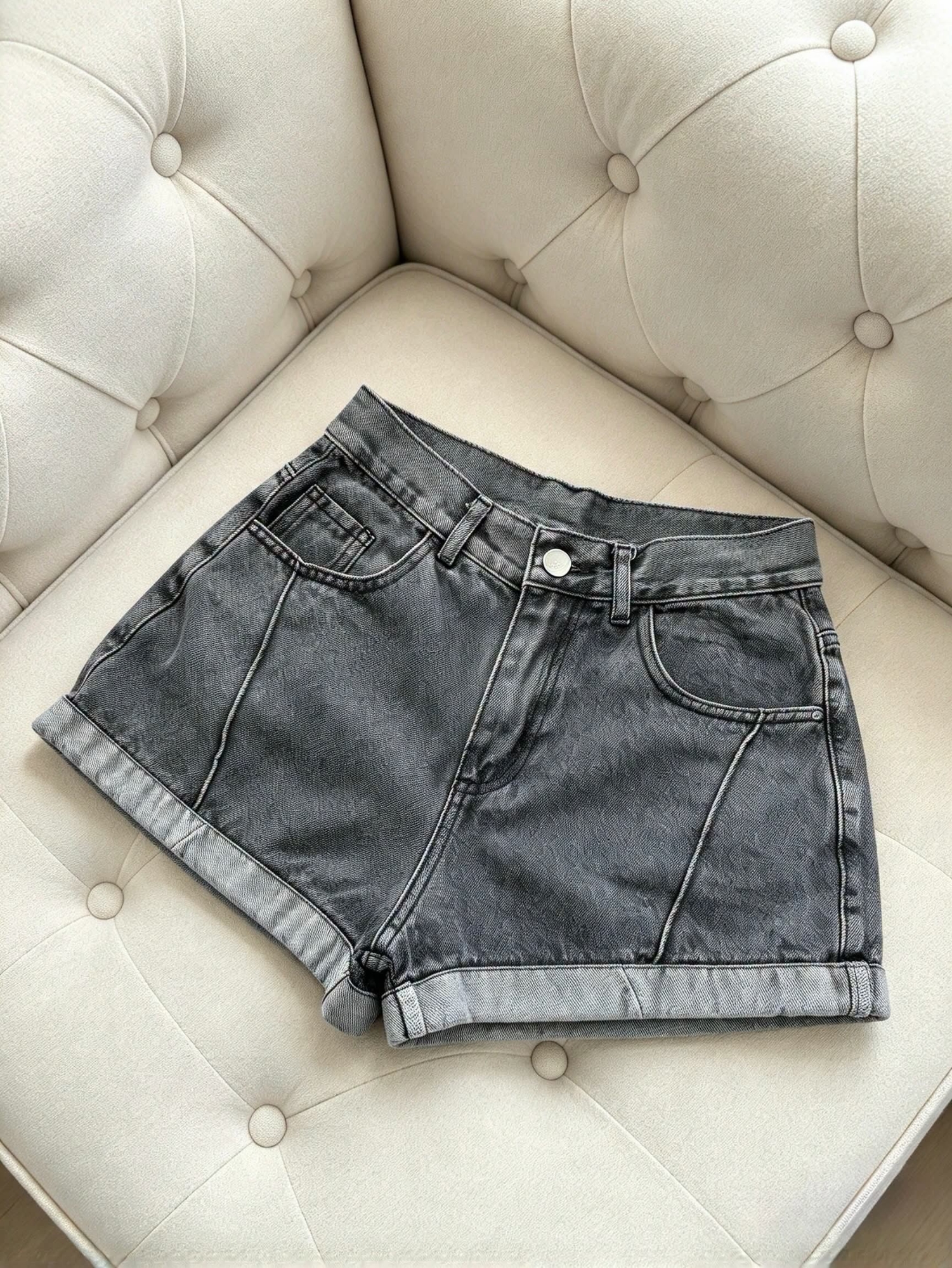 Short Tiro Alto Despunte Tendencia - Imagen 3