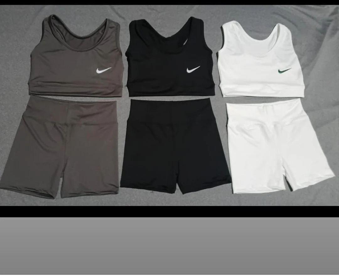 Conjunto Deportivo Dama Premium - Imagen 1