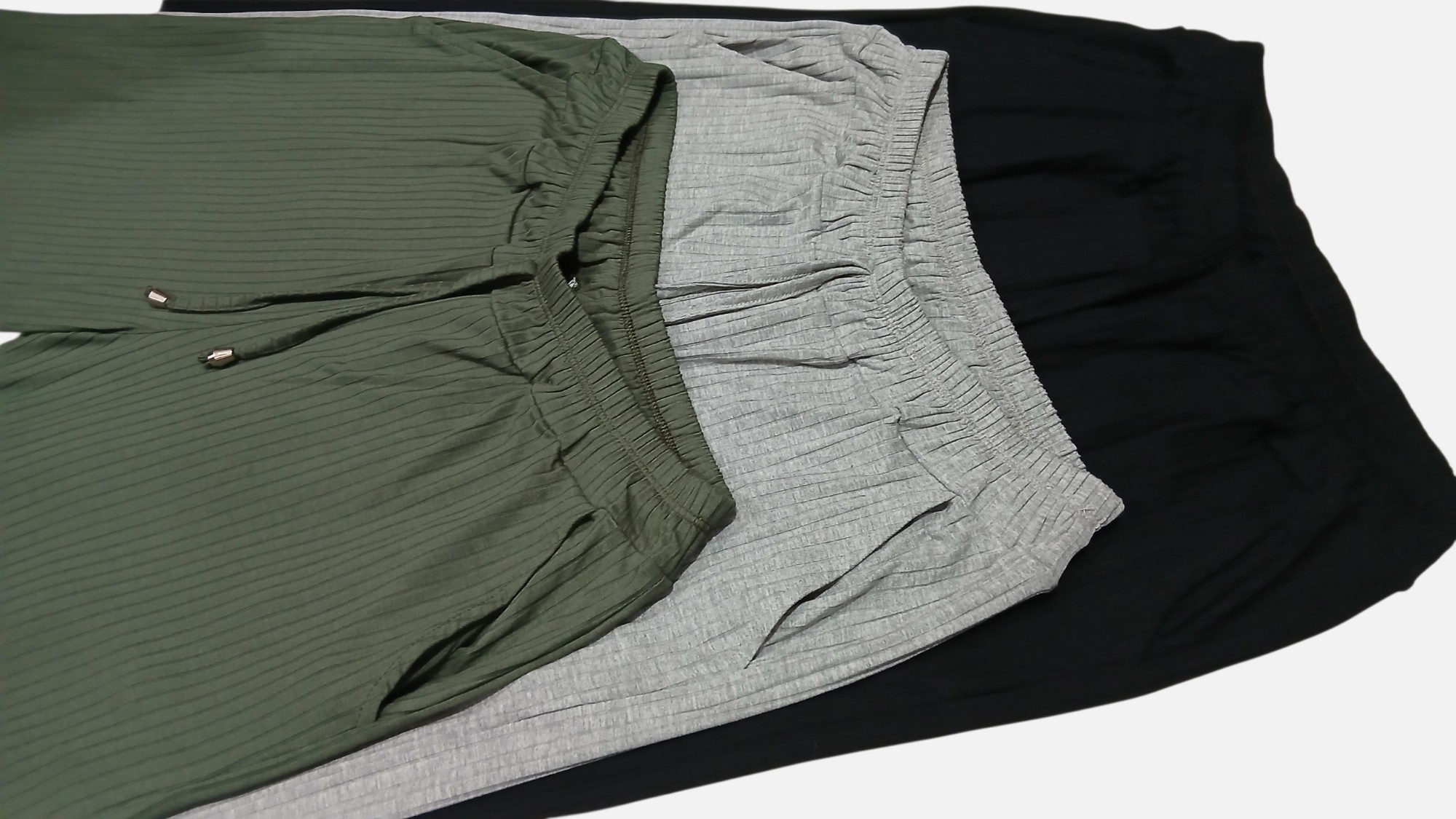 Capris Talles 4 al 10 de Morley Viscosa - Imagen 5