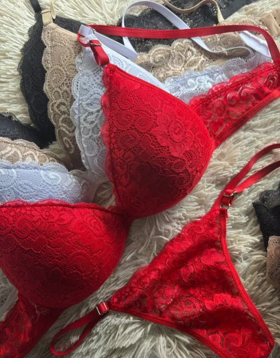 Conjunto Encaje con Base