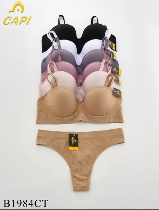 Conjunto Strapless con Broche Desmontable y Broche