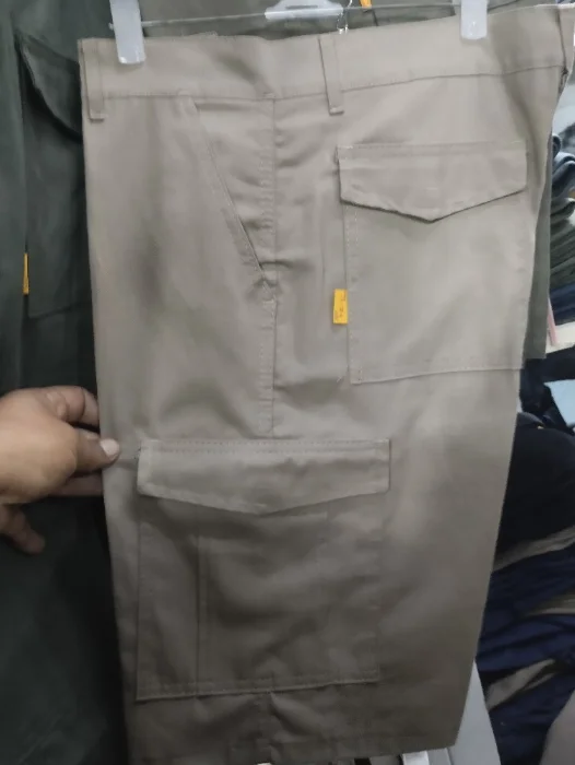 Bermudas Cargo