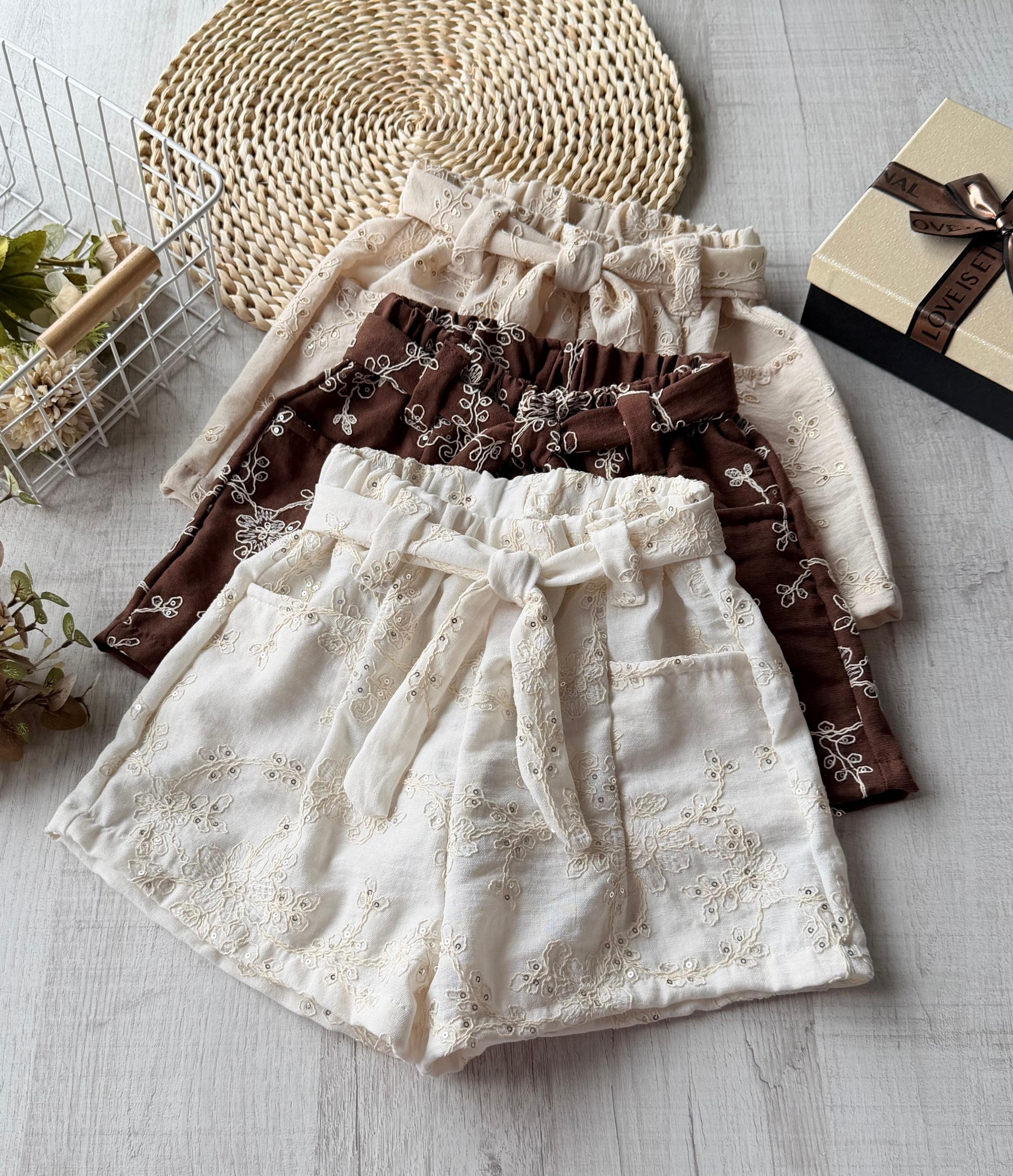 Short con Lazo - Imagen 3