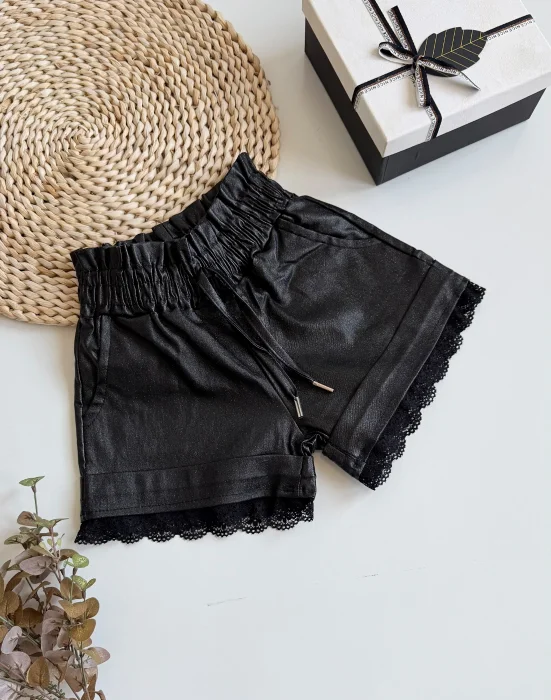 Short con Puntilla