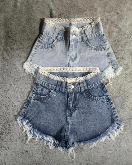 Short Jeans con Puntilla