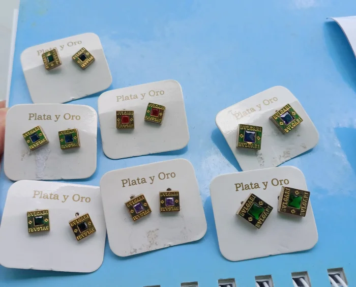 Aritos de Plata y Oro Bg