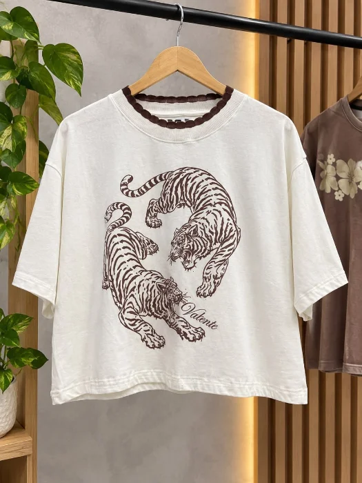 Remera Cuello Tejido