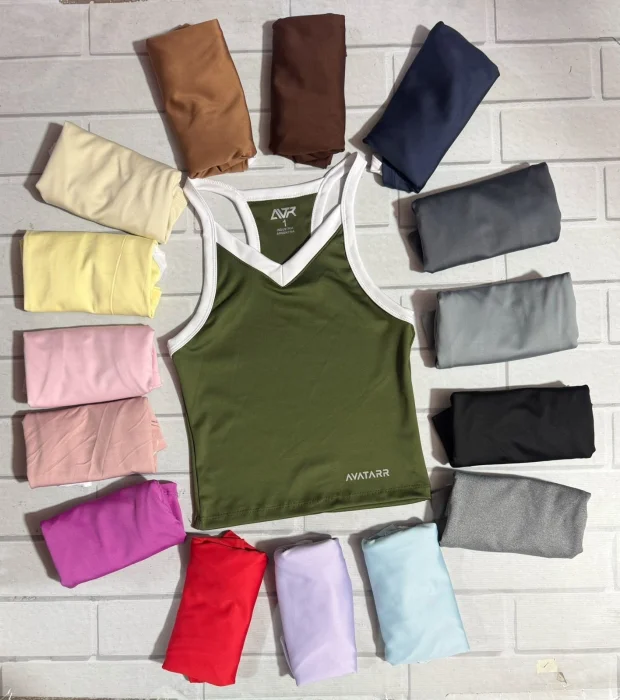 Musculosa July