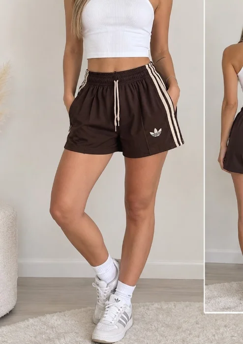 Short Deportivo con Líneas