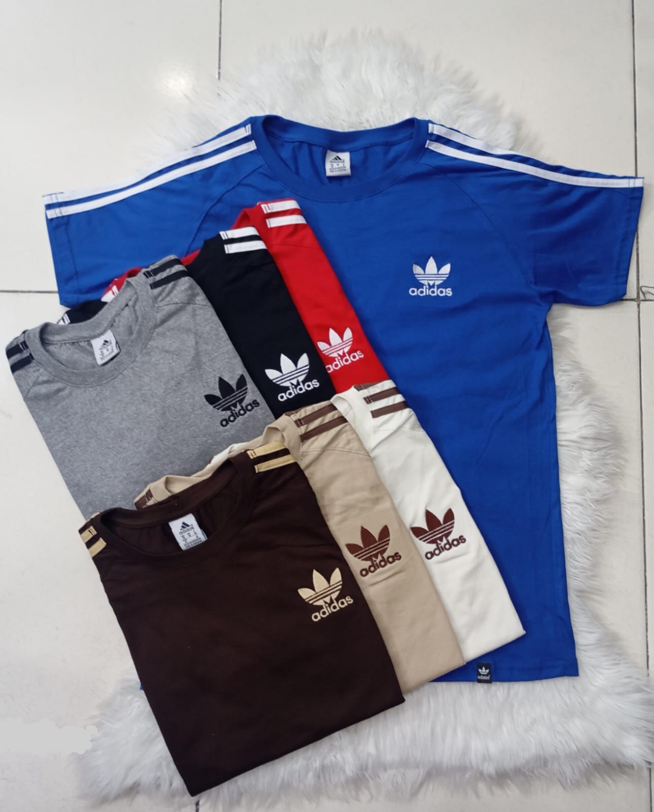 Remera Retro Adi de Hombre - Imagen 2
