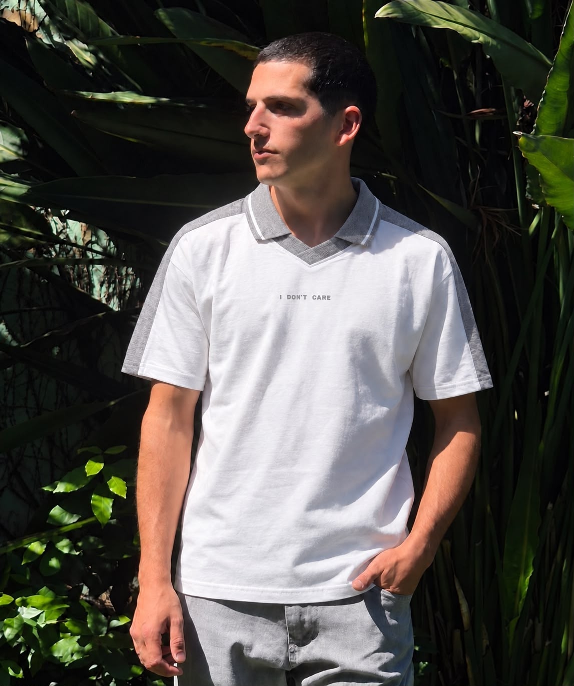 Remera Escote V con Cuello - Imagen 2