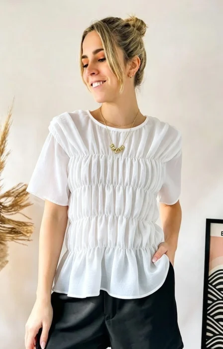Remera con Elastico