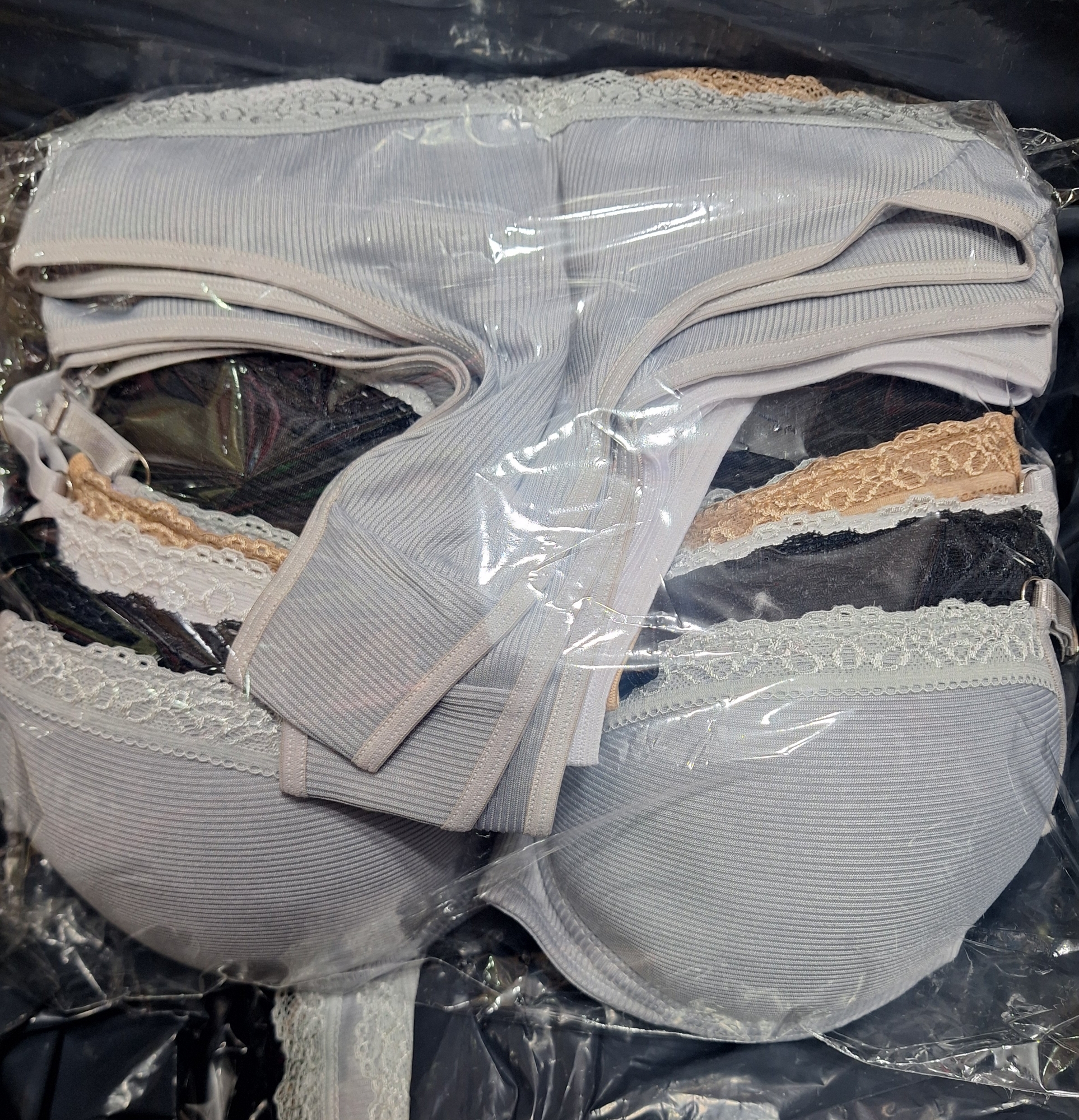 Conjunto Soft de Morley con Puntilla - Imagen 2