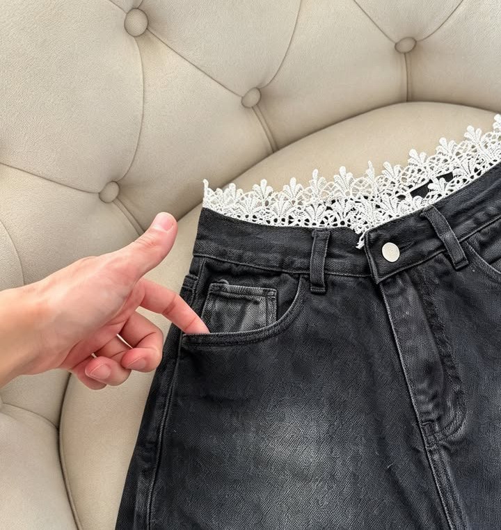 Short Pollera con Encaje Blanco - Imagen 3