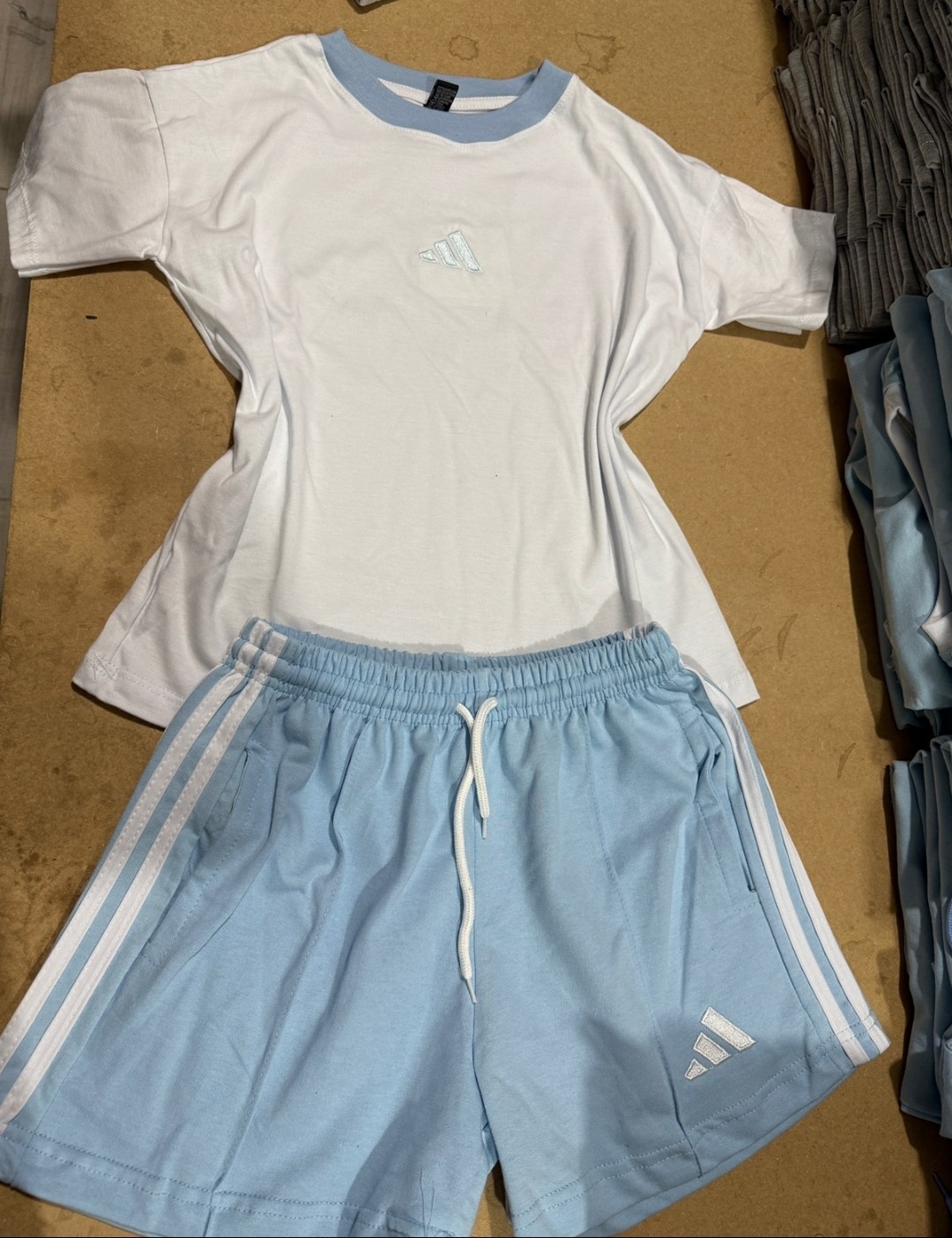 Conjunto Adi Dama Premium - Imagen 4