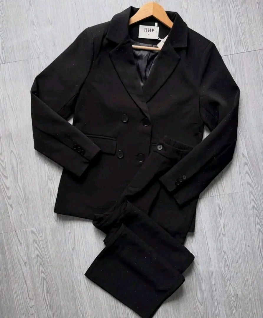Conjunto Sastrero Strass Importado - Imagen 3