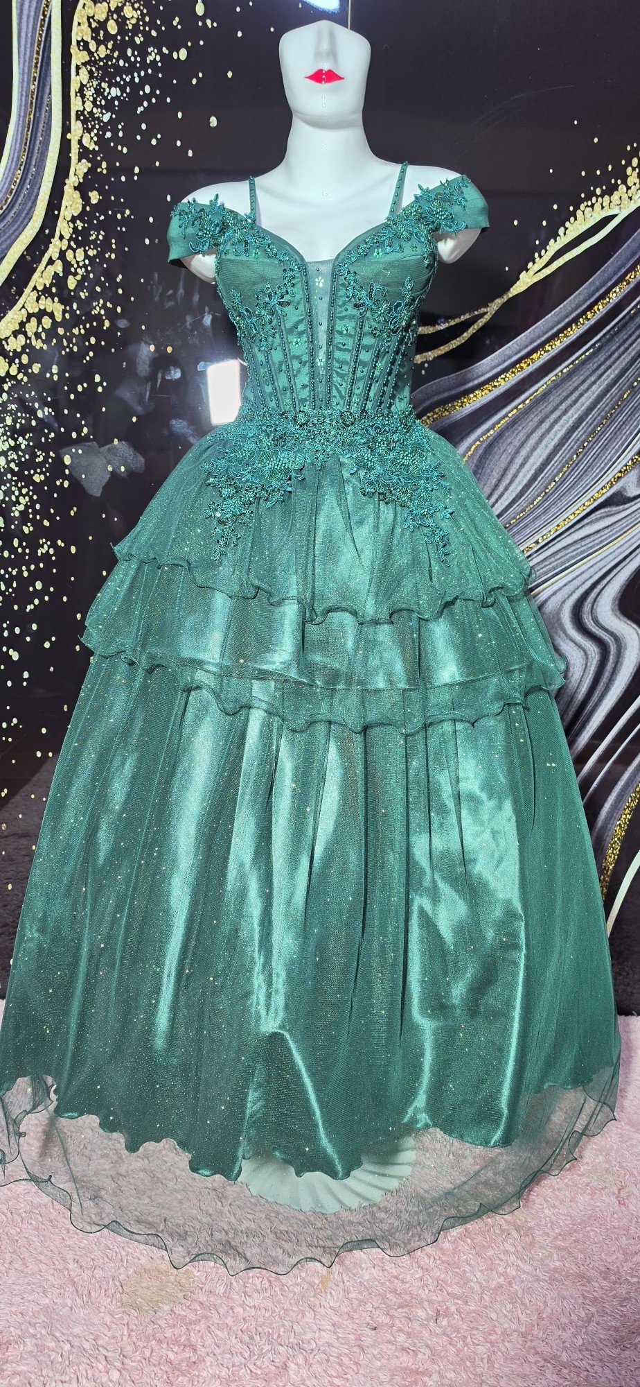 Vestido de 15 Años de 3 Piezas en Verde - Imagen 3