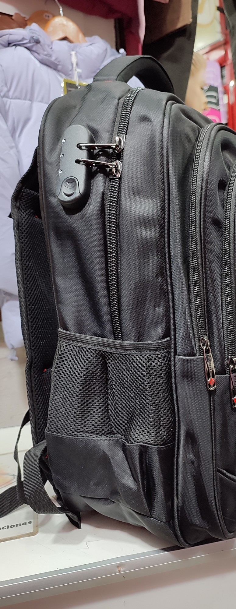 Mochila Porta Netbook - Imagen 3