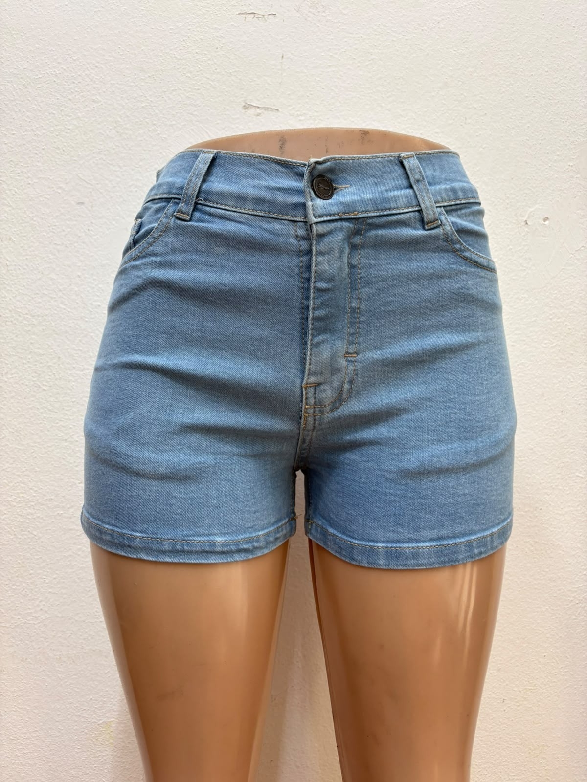 Short Elastizado Celeste Entero - Imagen 2