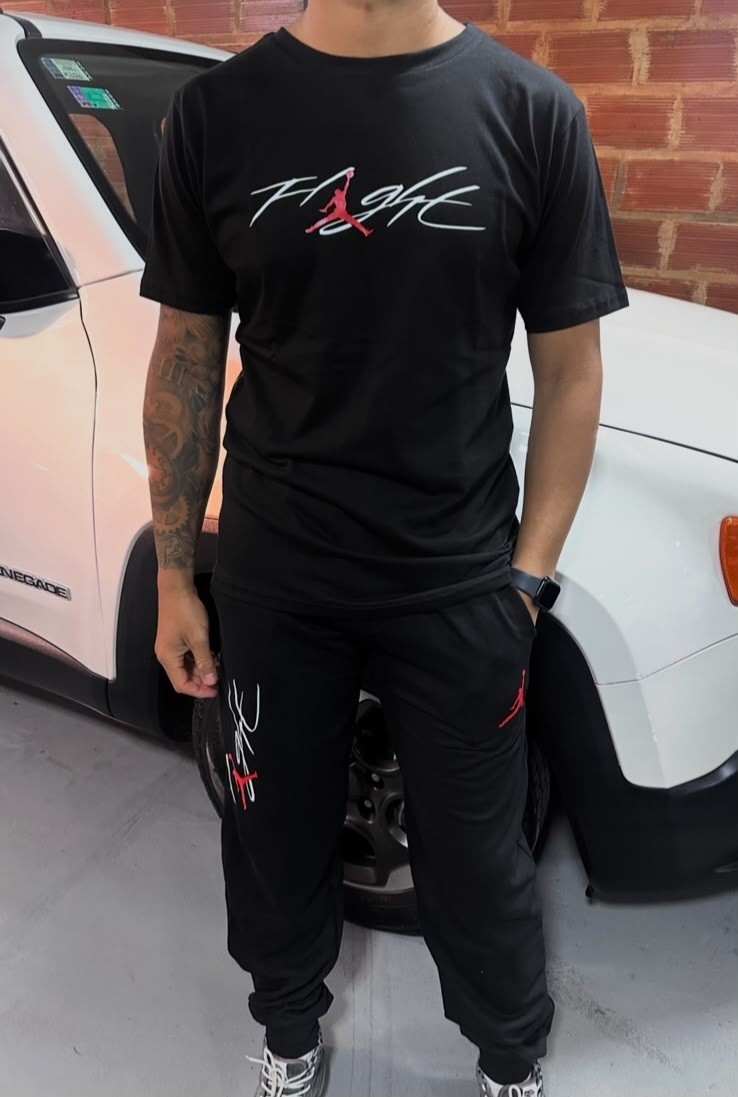Conjunto Largo con Remera Varias Marcas - Imagen 3