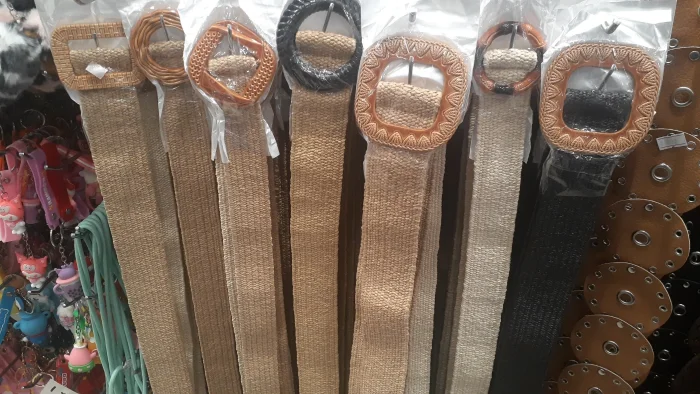 Cintos de Rafia