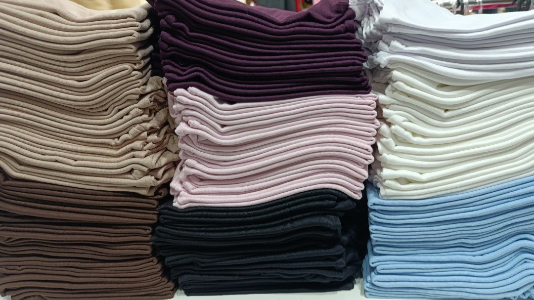 Remera con Puntilla de Melvin Viscosa - Imagen 3