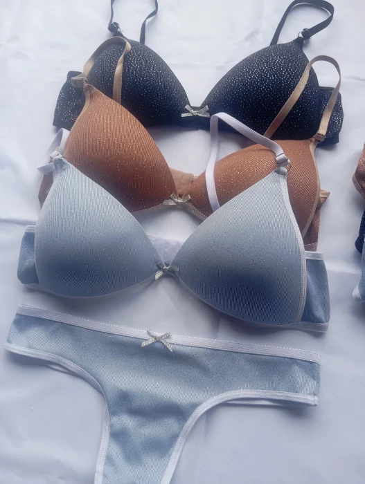 Conjunto Triángulo Armados con Strass