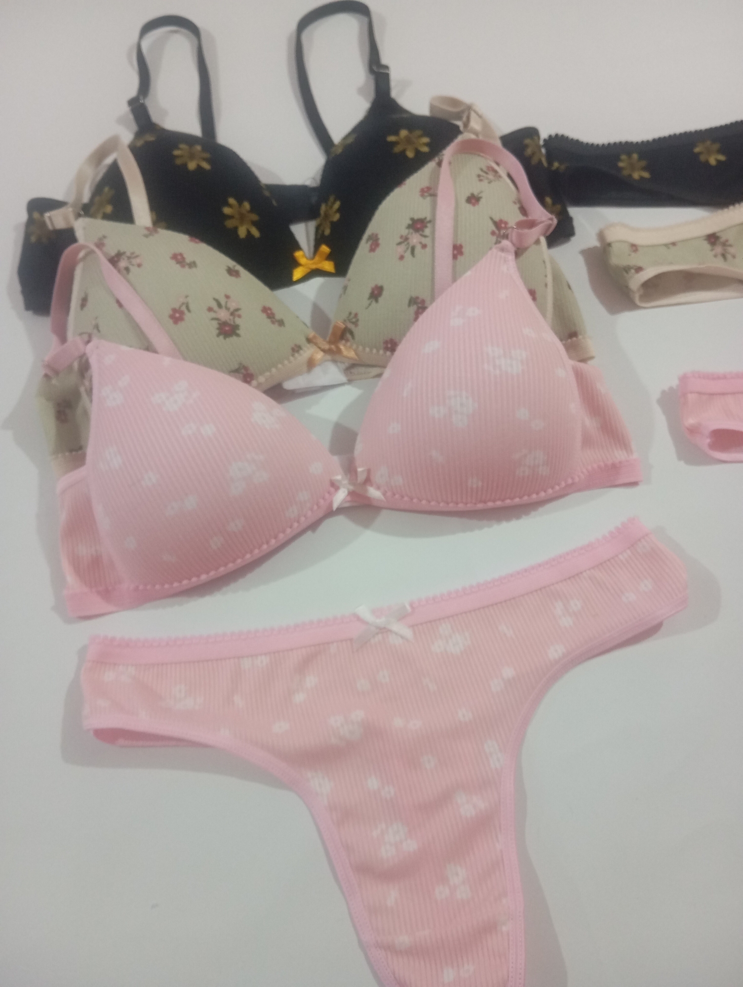 Conjunto Triángulo Armados Flor - Imagen 3