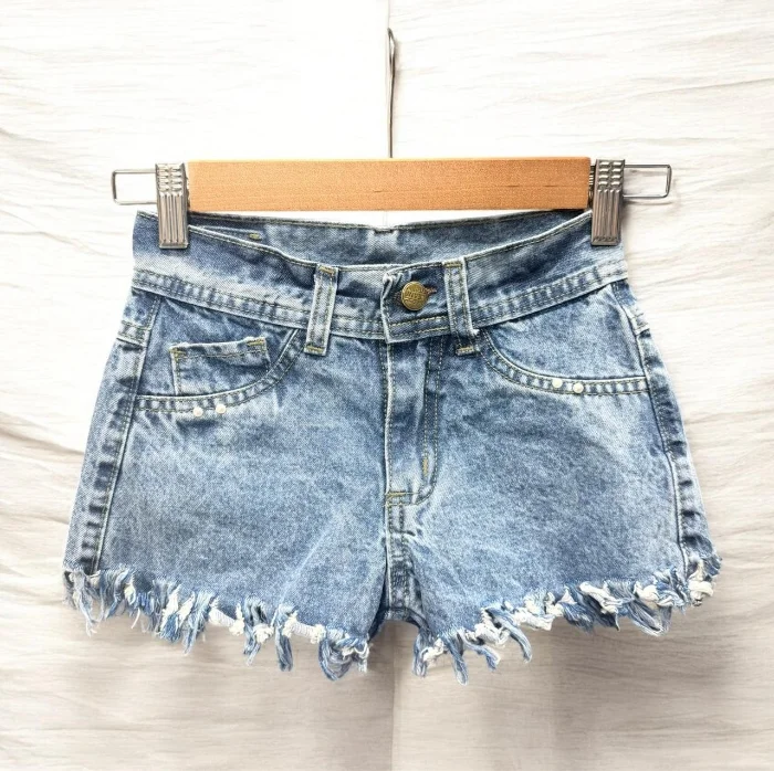 Short Mom Nena